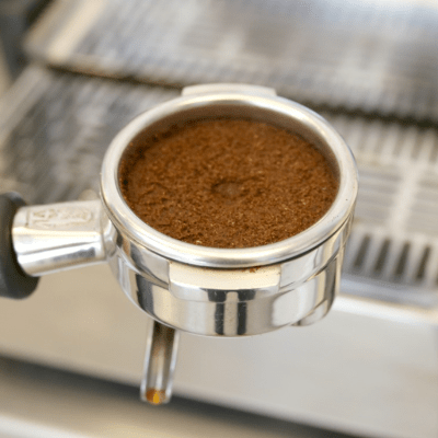 Cómo hacer un espresso perfecto usando una máquina de espresso