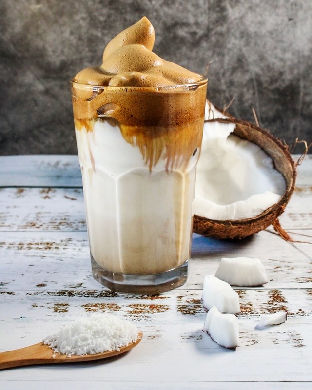 Café helado con crema de coco
