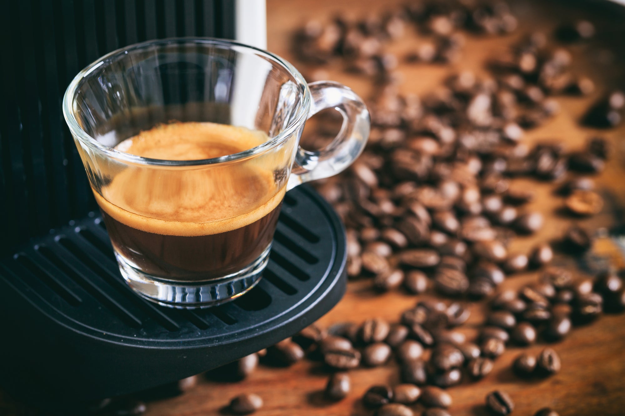 Granos de espresso para café de goteo: revelando los hechos