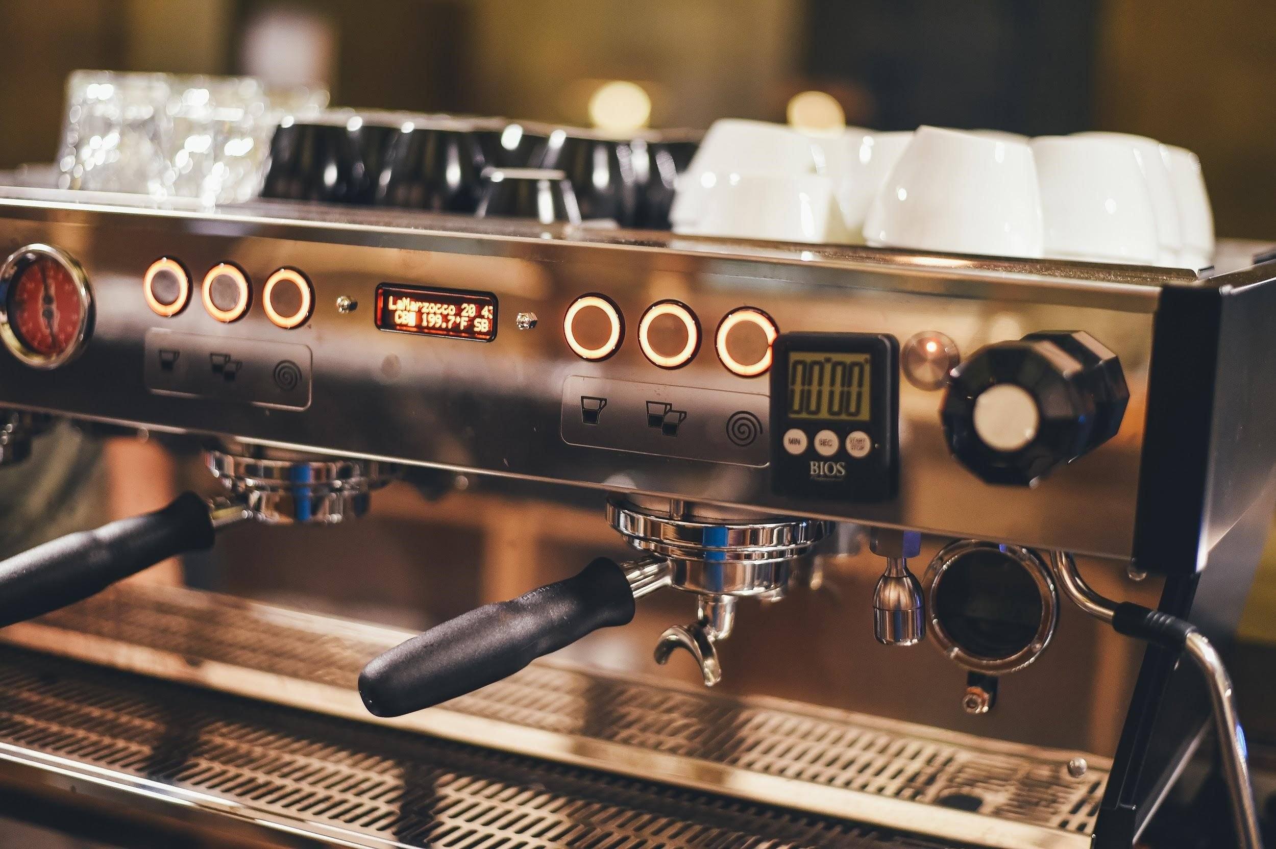 La guía rápida de las funciones de la máquina de café espresso para el hogar